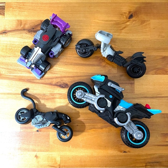 Imaginext Batman DC Marvel Black Panther Motorcycle Cars Set Bundle - Picture 1 of 9
